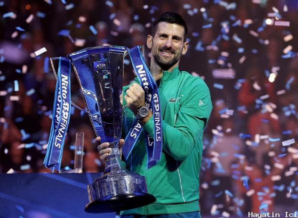 Novak Djokovic, Bir Başka Büyük Roger Federer'ın Rekorunu Kırdı