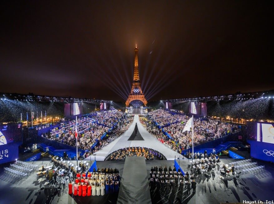 Paris 2024 Olimpiyat Oyunları Resmen Açıldı